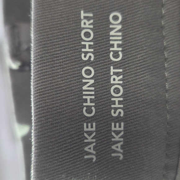 DL 1961 Jake Chino  Shorts with Classic Design Size 32 - Picture 7 of 10